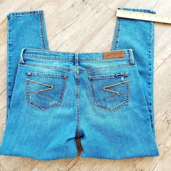 Seven7 Jeans Size 10 Girlfriend Distressed Stretch - Picture 7 of 13